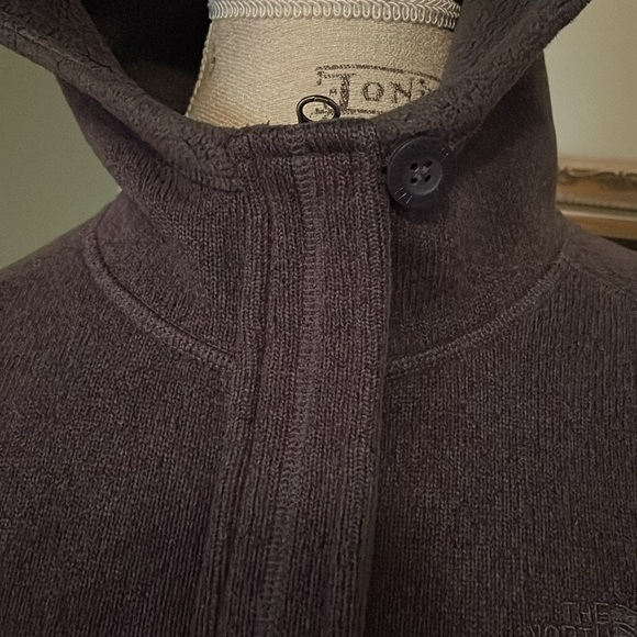 THE NORTH FACE WOMEN’S SWEATER FLEECE HOODED ZIP-UP JACKET SIZE MEDIUM PURPLE - Picture 7 of 16
